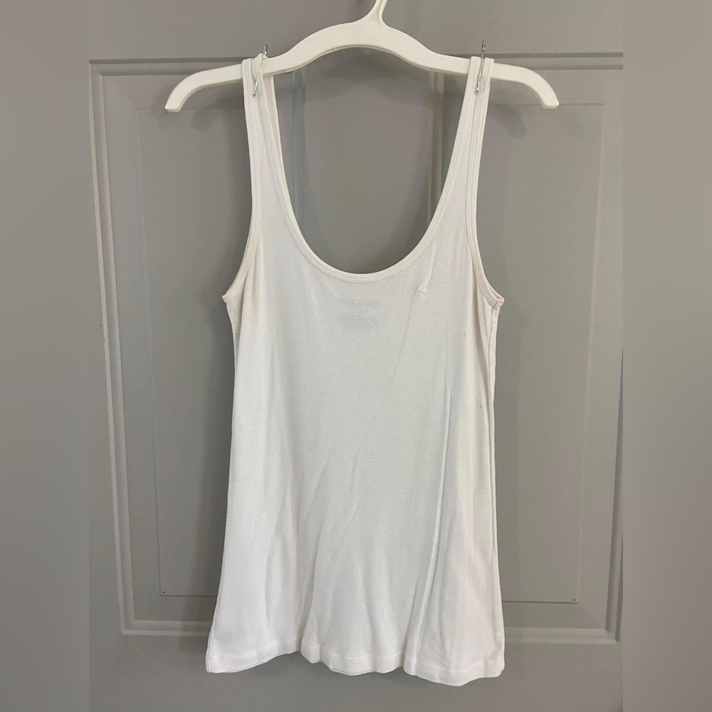 Mossimo white tank size small